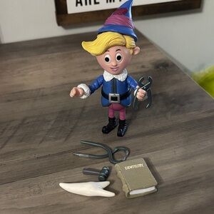 PRE OWNED VINTAGE Hermey the elf Rudolph Island Of Misfit 2003 Playing Mantis